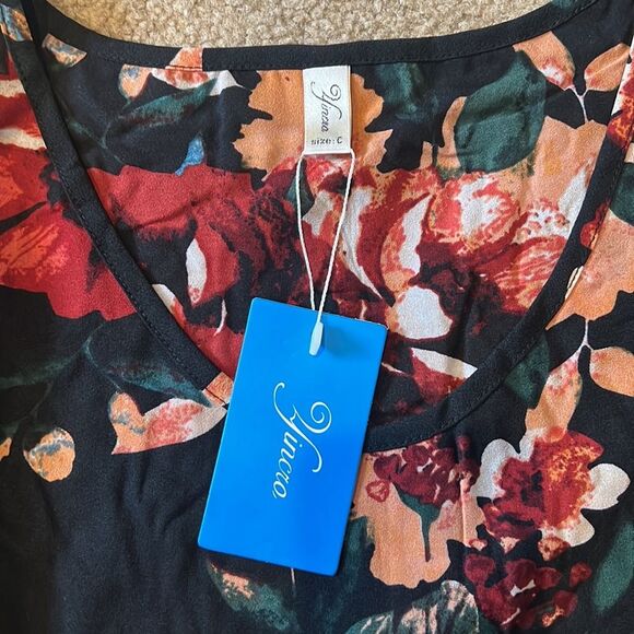 Floral swim cover up - Picture 2 of 4